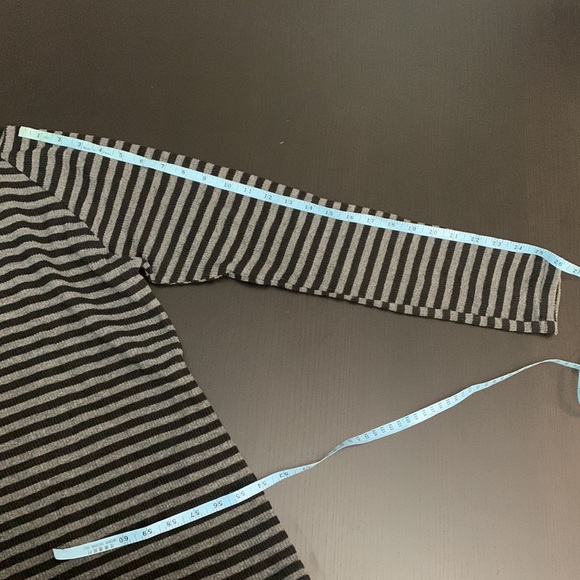 Black and grey striped turtleneck size S - Picture 6 of 6